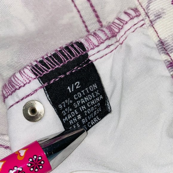 Rue 21 Retro Looking Yoke Jean Shorts 1/2 - Picture 9 of 11